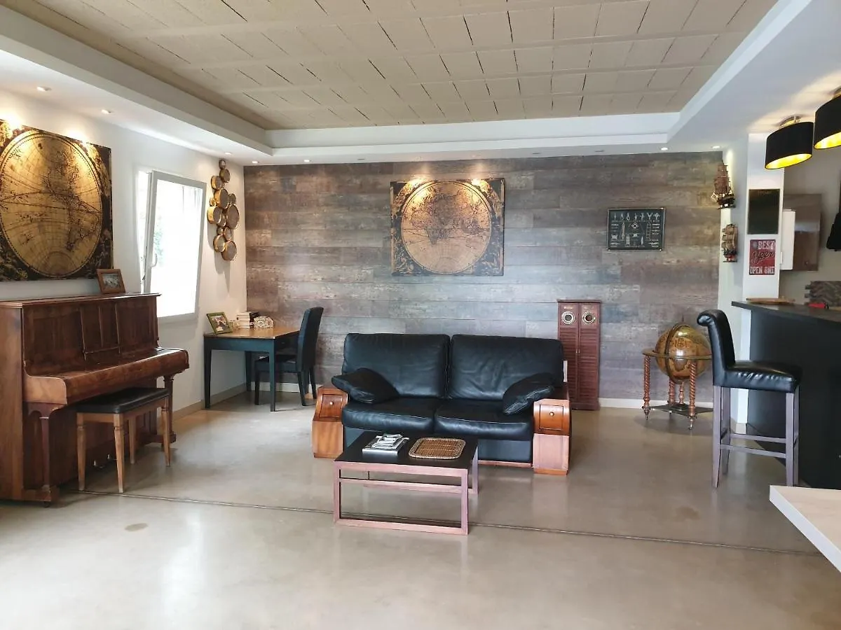 Le Clos du Grand Chêne Saint-Marcel-d'Ardeche Hébergement de vacances